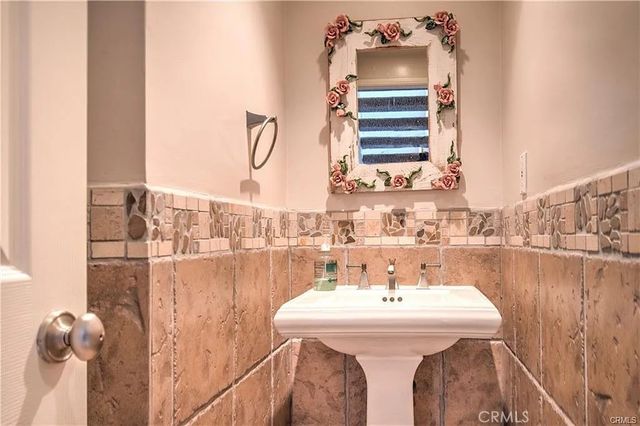 17842 Arbor, Irvine, CA 92612