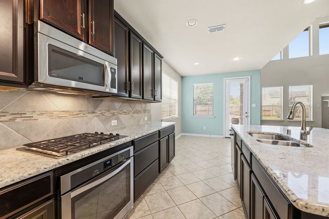 701 Park Place Lane, Mckinney, TX 75071
