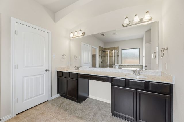 701 Park Place Lane, Mckinney, TX 75071