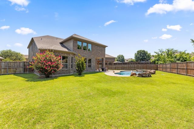 701 Park Place Lane, Mckinney, TX 75071