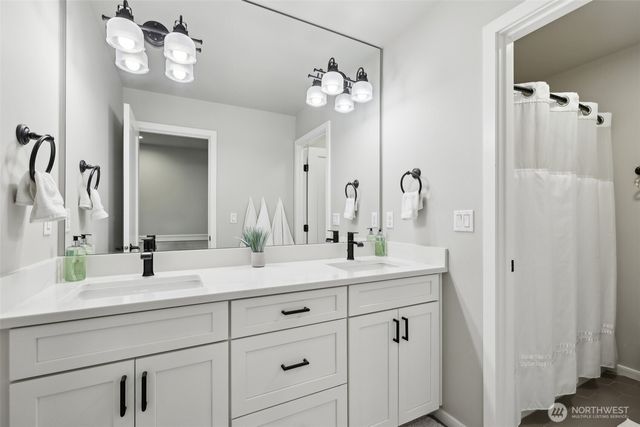 413 Newberg Road, Snohomish, WA 98290