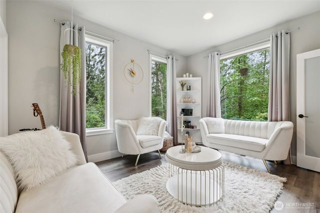 413 Newberg Road, Snohomish, WA 98290