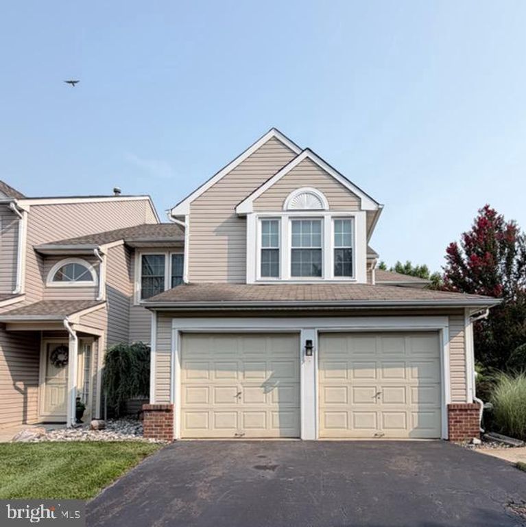 209 WAVERLY CT, Robbinsville, NJ 08691