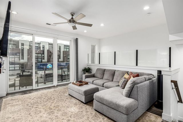 6820 E Lowry Boulevard, Denver, CO 80230
