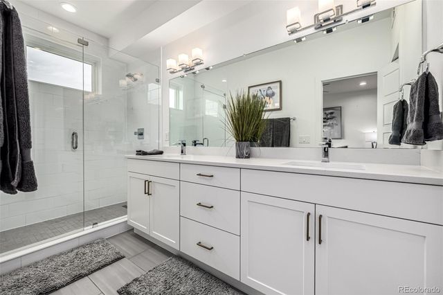 6820 E Lowry Boulevard, Denver, CO 80230