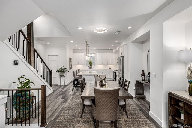 6820 E Lowry Boulevard, Denver, CO 80230