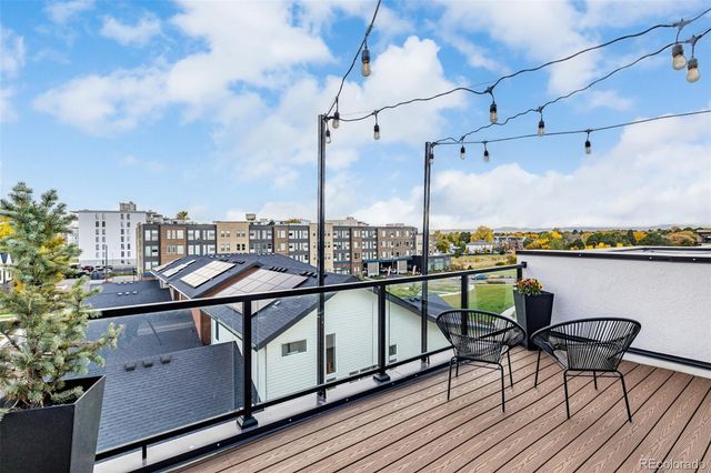6820 E Lowry Boulevard, Denver, CO 80230