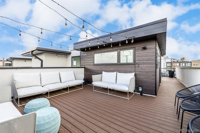 6820 E Lowry Boulevard, Denver, CO 80230