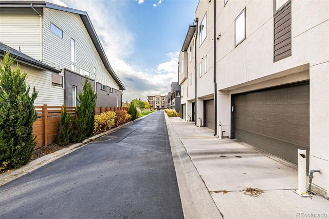 6820 E Lowry Boulevard, Denver, CO 80230