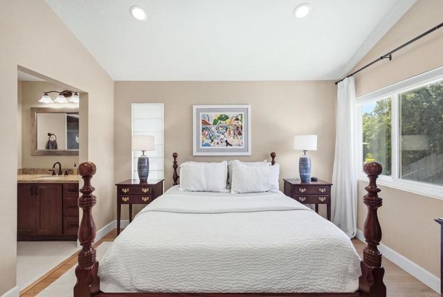 1702 Avenida Vista Labera, Oceanside, CA 92056