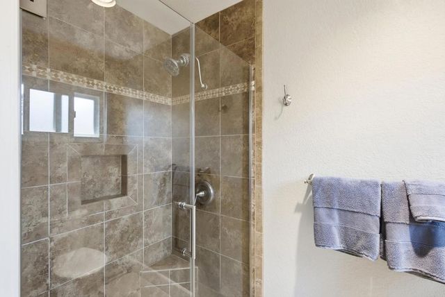 1702 Avenida Vista Labera, Oceanside, CA 92056