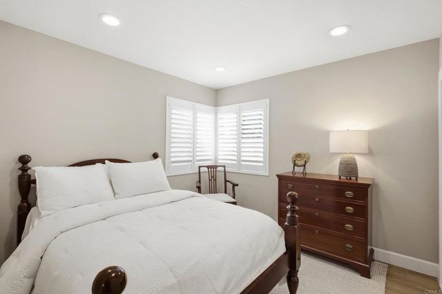 1702 Avenida Vista Labera, Oceanside, CA 92056