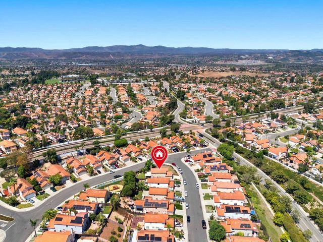 1702 Avenida Vista Labera, Oceanside, CA 92056
