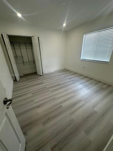 1555 NW 34th St 1555, Miami, FL 33142