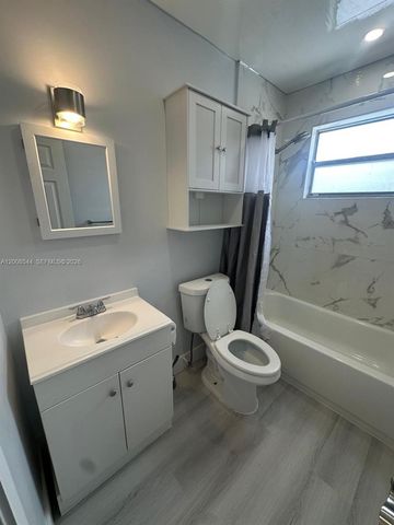 1555 NW 34th St 1555, Miami, FL 33142