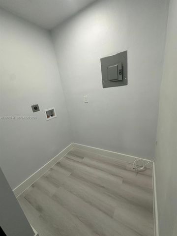 1555 NW 34th St 1555, Miami, FL 33142