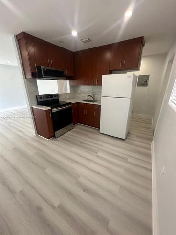 1555 NW 34th St 1555, Miami, FL 33142