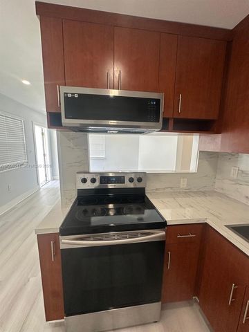 1555 NW 34th St 1555, Miami, FL 33142