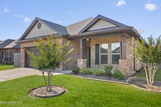 219 Sandy Drive, Ocean Springs, MS 39564
