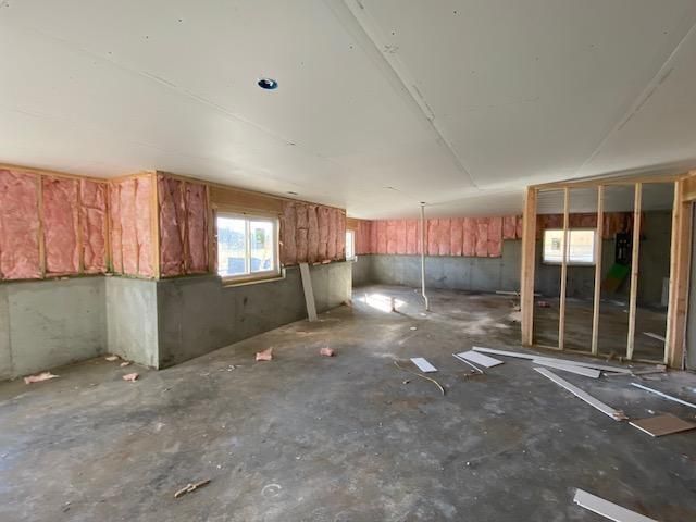 20659 Skyview Lane, Spring Hill, KS 66083