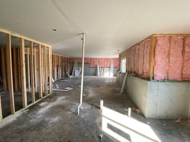 20659 Skyview Lane, Spring Hill, KS 66083