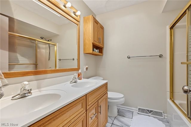 4617 Commodore Drive, Stow, OH 44224