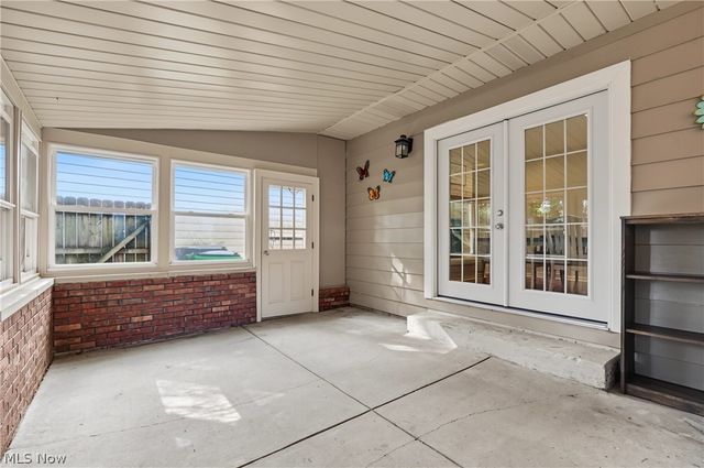 4617 Commodore Drive, Stow, OH 44224