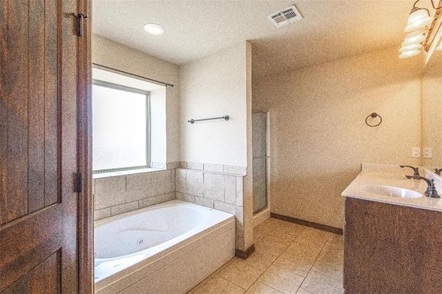 12108 Chesterfield Lane, Oklahoma City, OK 73173
