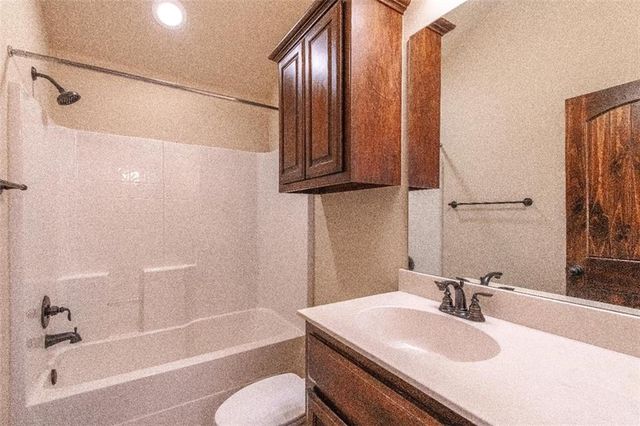 12108 Chesterfield Lane, Oklahoma City, OK 73173