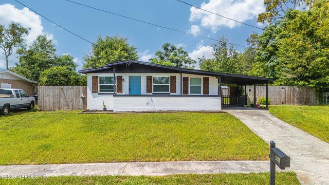 465 SIGSBEE Court, Orange Park, FL 32073