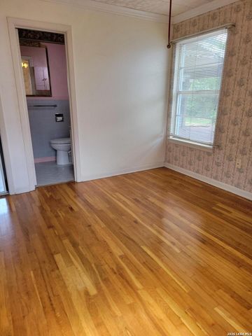 339 Covina, San Antonio, TX 78218