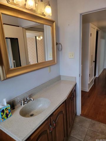 339 Covina, San Antonio, TX 78218