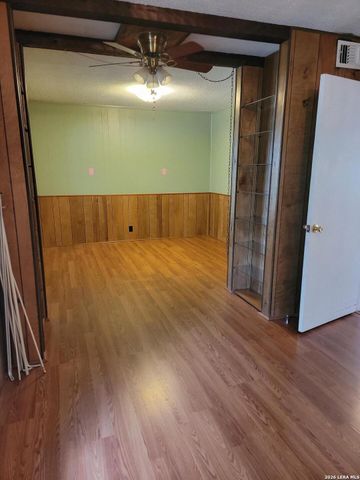 339 Covina, San Antonio, TX 78218