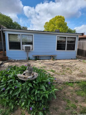 339 Covina, San Antonio, TX 78218