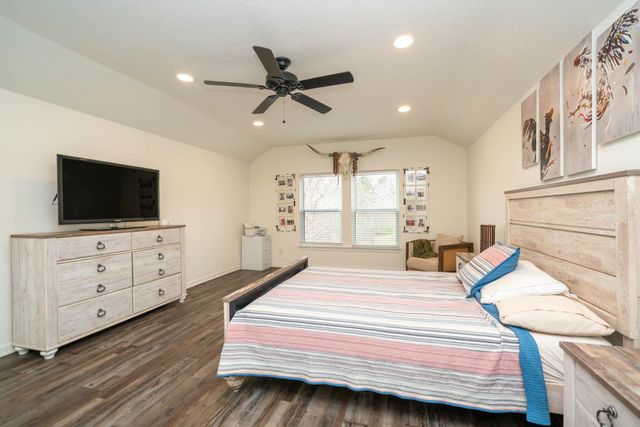 3381 Noonday Rd, Hallsville, TX 75650