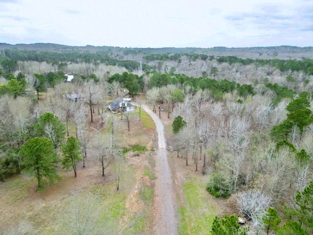 3381 Noonday Rd, Hallsville, TX 75650