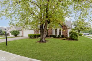 7741 Hooper Strait Drive, Indianapolis, IN 46236