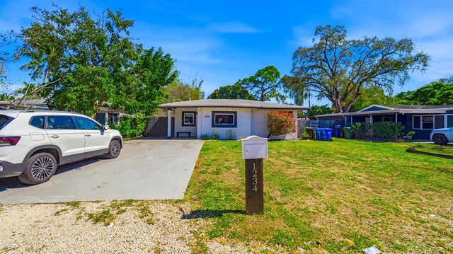 1234 NW 7th Avenue, Fort Lauderdale, FL 33311