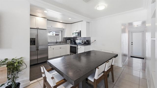 1234 NW 7th Avenue, Fort Lauderdale, FL 33311