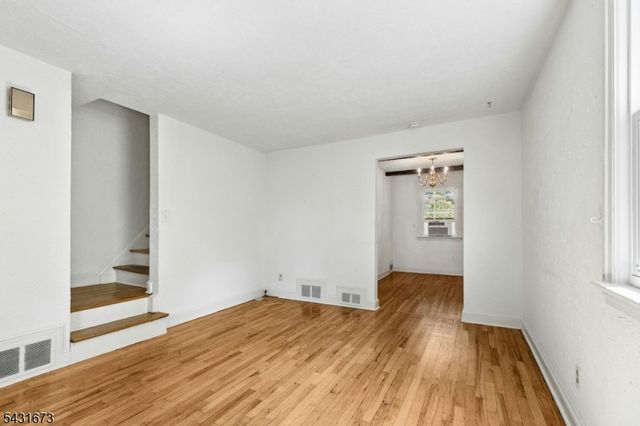 106 Gallows Hill Rd, Cranford Twp., NJ 07016