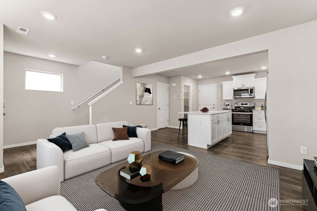 14952 Wallace Avenue E #678, Bonney Lake, WA 98391