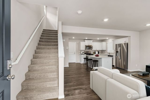 14952 Wallace Avenue E #678, Bonney Lake, WA 98391