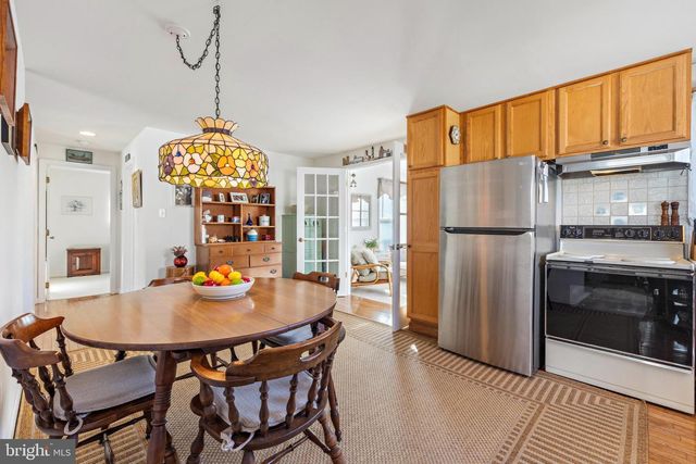 4 W JOSHUA AVE, Long Beach Township, NJ 08008