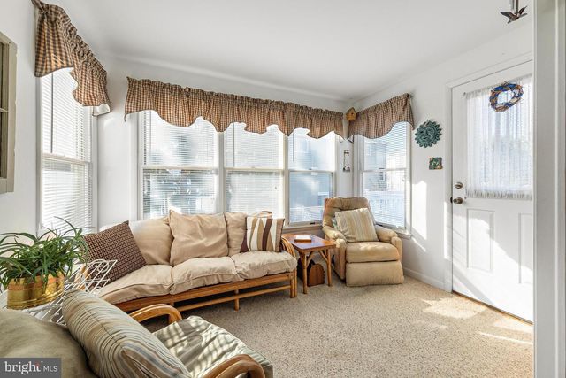 4 W JOSHUA AVE, Long Beach Township, NJ 08008