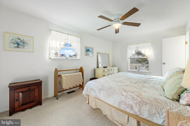 4 W JOSHUA AVE, Long Beach Township, NJ 08008