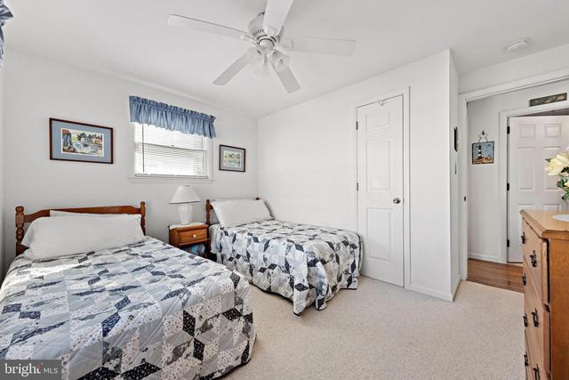 4 W JOSHUA AVE, Long Beach Township, NJ 08008