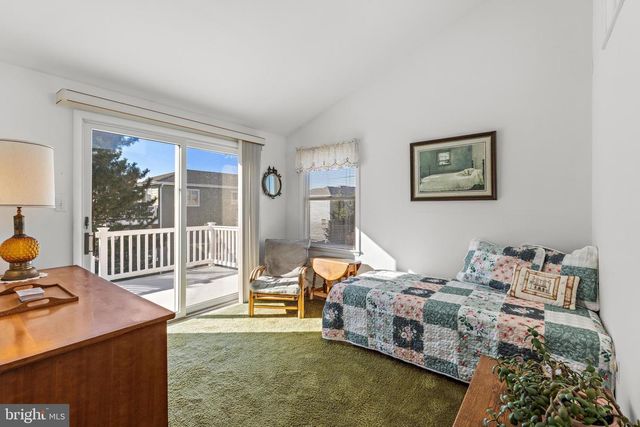 4 W JOSHUA AVE, Long Beach Township, NJ 08008