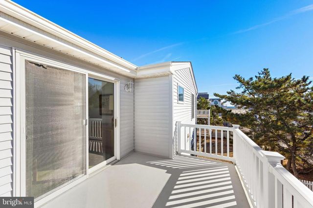 4 W JOSHUA AVE, Long Beach Township, NJ 08008