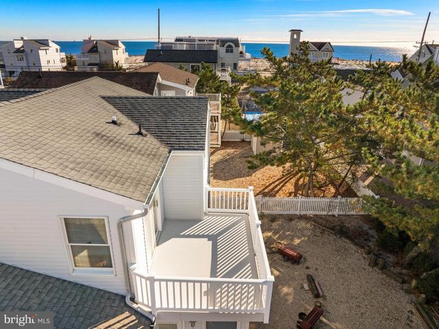 4 W JOSHUA AVE, Long Beach Township, NJ 08008