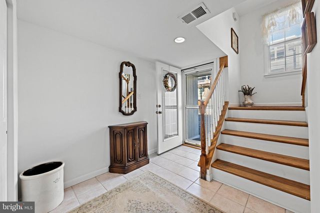 4 W JOSHUA AVE, Long Beach Township, NJ 08008